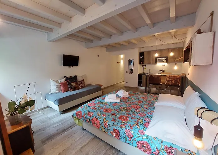 Santa Marta Rooms&Studios Verona